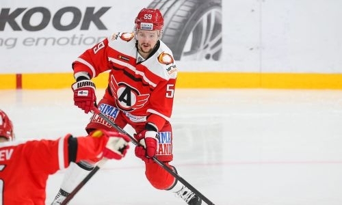 Российский клуб КХЛ перед матчем с «Барысом» подписал защитника с опытом игры в НХЛ