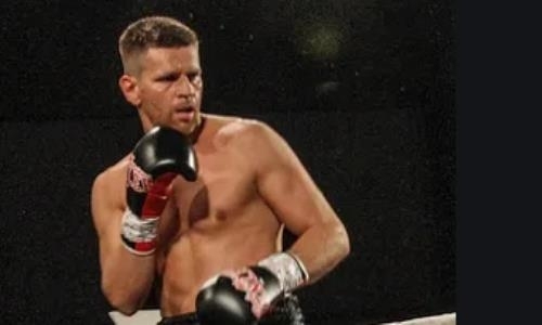 Уроженца Казахстана уничтожили в бою за титул IBF. Видео страшного нокаута