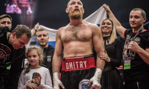 «Драться не умею». Российский боксер ответил на обвинения в спорной победе в одном вечере с казахстанцем