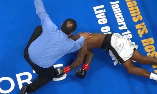 19-летний проспект «базуками» за 100 секунд отправил американца в тяжелый нокаут. Видео