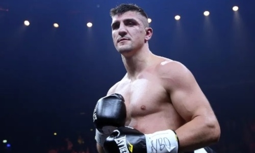 Известный супертяж сломал руку и сорвал титульный бой с ушедшим от экс-тренера Головкина боксером
