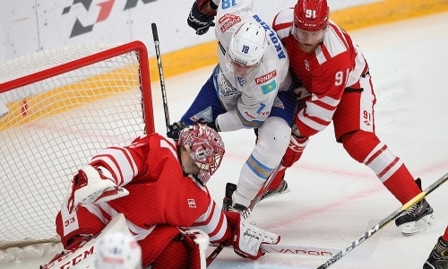 «Расправиться с мощным „Барысом“». Хоккей против казахстанцев восхитил российское СМИ
