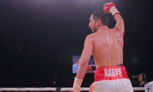 Непобежденный казахстанец с титулами WBC, WBA и WBO после победы нокаутом поднялся в мировом рейтинге