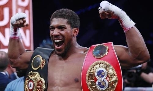 Джошуа прокомментировал возможную потерю одного из поясов