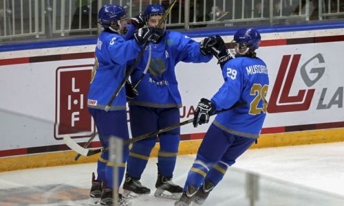 Сборная Казахстана забросила первую шайбу на МЧМ-2020