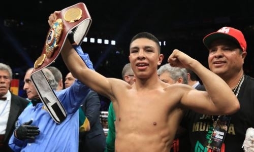 Экс-чемпион мира с 27 победами нокаутом нацелился на титул в весе Головкина