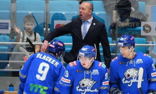 «У нас не получилось». Скабелка после победы над «Автомобилистом» рассказал о тактических перестроениях «Барыса»