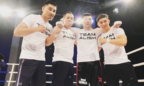 Нокауты узбеков и афганцев. Казахстанские боксеры разгромили соперников на вечере бокса в Алматы