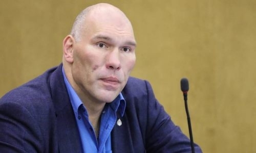 Николай Валуев честно оценил победу Федора Емельяненко нокаутом над 120-килограммовым американцем