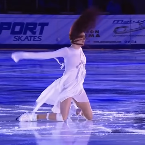 У российской соперницы Турсынбаевой порвалось платье во время выступления. Фото и видео