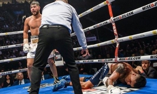 «Таланта у него в избытке». Казахстанскому нокаутеру прогнозируют крутой 2020 год