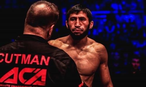 В рамках мейн-ивента. Автор «Нокаута года» из Казахстана узнал дату следующего боя в ММА