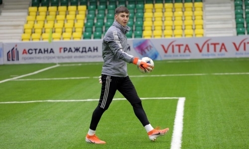 Клуб КПЛ объявил о продлении контракта с голкипером