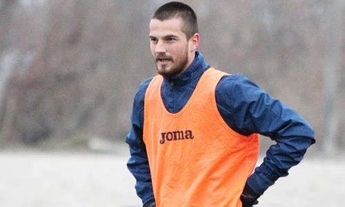 Известный нападающий после ухода из клуба КПЛ близок к трансферу в «Олимпик»