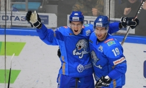 Два очка форварда «Барыса» в матче с «Нефтехимиком» позволили ему догнать лучшего бомбардира в истории КХЛ