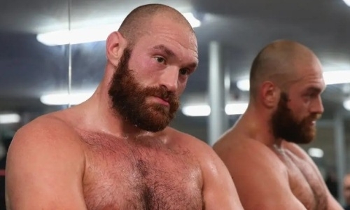 «Я весил более 400 фунтов». Тайсон Фьюри показал свое старое фото и мотивировал всех