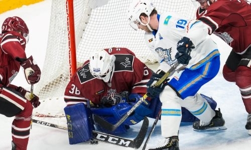 «Впервые вышел». 19-летний хоккеист восхитил СМИ игрой против «Барыса»