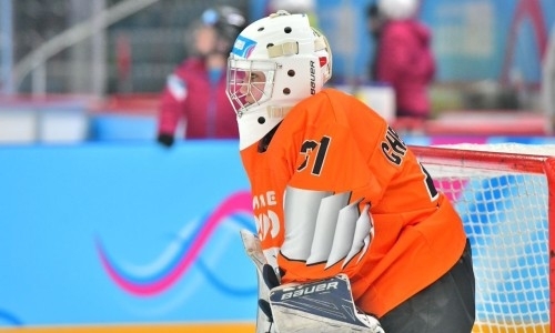 Казахстанские хоккеисты одержали первые победы со своими командами на ЮОИ-2020