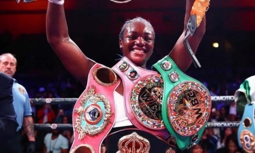 Абсолютная чемпионка мира установила исторический рекорд в вечере бокса с участием казахстанца