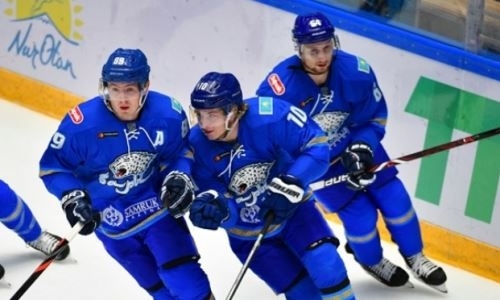 «Барыс» пропустил от «Авангарда» уже на 70-й секунде матча за лидерство в дивизионе КХЛ. Видео