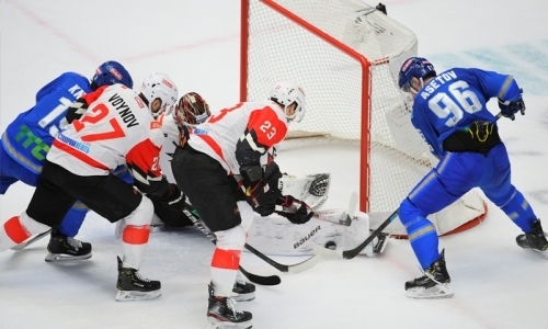 «Барыс» впервые в сезоне проиграл «Авангарду». Это был самый важный из трех матчей