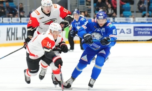 «Невыносимо». Популярный российский эксперт раскритиковал «Барыс» и «Авангард»