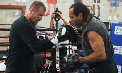 «Взял деньги, а теперь ноет». Ковалева обвинили в жадности и обмане болельщиков