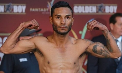 Обидчик казахстанского боксера после скандального ухода от промоутеров «Канело» и потери титула нашел новую компанию