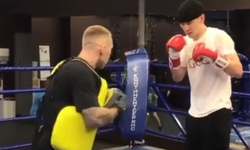 «Казахи — боксеры с рождения». Нурлан Сабуров в ринге привел в восторг своих фанатов