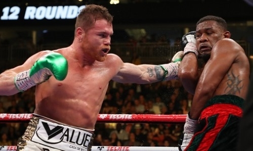 «Да, не желает драться с Головкиным, но...» «Канело» признали лучшим бойцом 2019 года