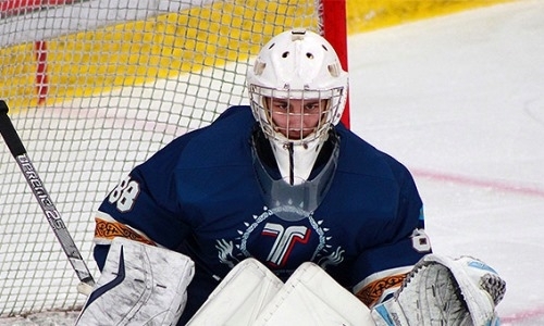 «Алтай-Торпедо» дозаявил 16-летнего вратаря и расстался с нападающим