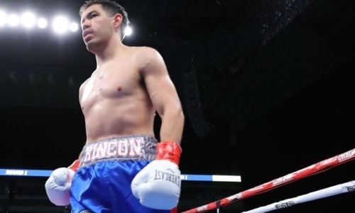 Непобежденный американец из Golden Boy отбил корпус сопернику. Видео нокаута