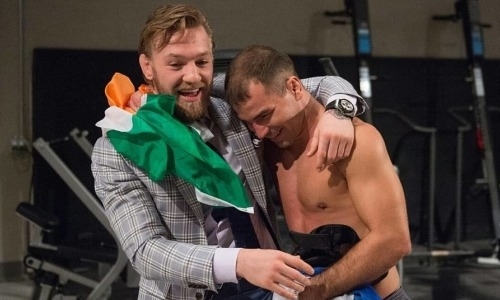 «Поддержать своего брата!». Российский боец прилетел в Лас-Вегас ради Макгрегора