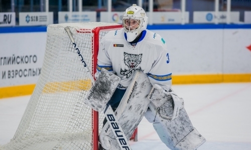«Снежные Барсы» проиграли «Кузнецким Медведям» в матче МХЛ