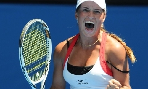 Третья казахстанская теннисистка с победы стартовала на Australian Open
