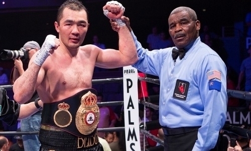 «Вызовет чемпиона». Появились новости о карьере Шуменова и его титуле WBA