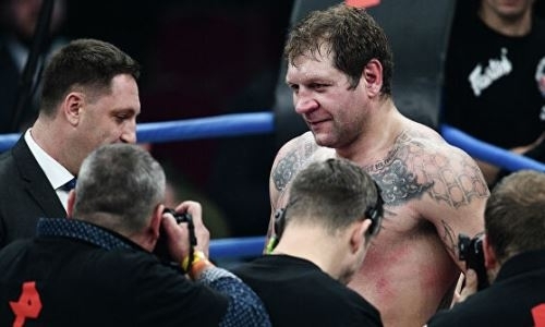 «Размахивал стволом». Стало известно о шокирующем поступке Емельяненко перед большим боем