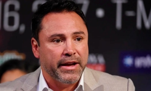 Промоутер «Канело» назвал новую проблему в организации трилогии с Головкиным