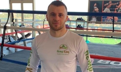 Небитый претендент заговорил о своем здоровье перед тяжелым боем с Головкиным