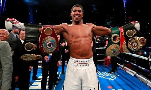 «Я избит и искалечен с ног до головы». Энтони Джошуа поставил точку в истории с переходом в ММА