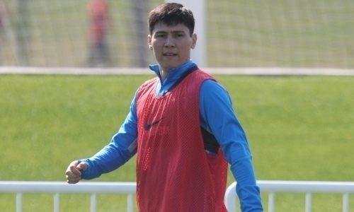 А как же Исламхан? «Зенит» без просмотра решил подписать 21-летнего полузащитника сборной Ирака