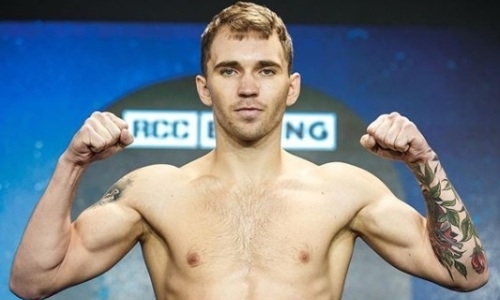 Непобежденный казахстанский боксер взлетел в мировом рейтинге после десятой победы в России