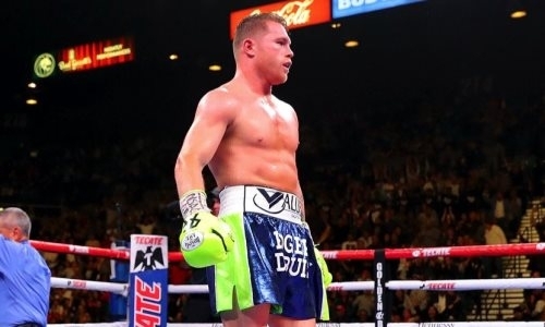 У «Канело» сорвался бой с чемпионом мира перед третьим поединком с Головкиным