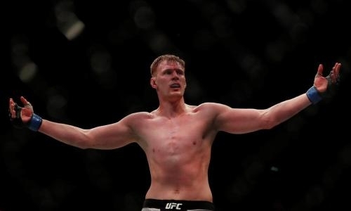 «Все боятся». Российскому файтеру не могут найти нового соперника в UFC