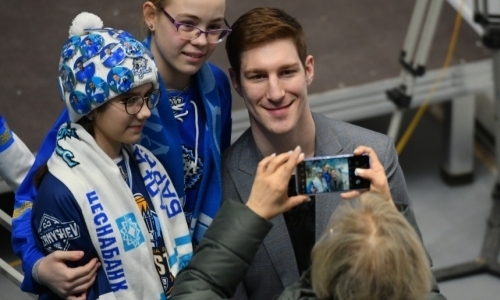 Фоторепортаж с матча КХЛ «Барыс» — «Локомотив» 4:3 ОТ