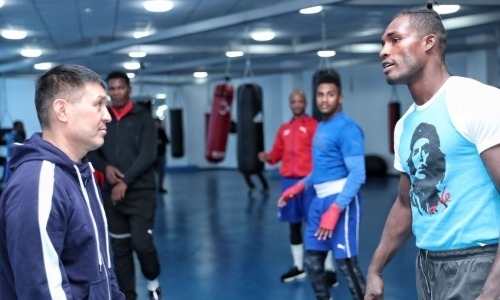 Фоторепортаж с УТС сборной Казахстана