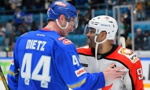 Волейбольные термины в волейболе. Передача форварду. Передача форварду. Передача форварду. Передача форварду.