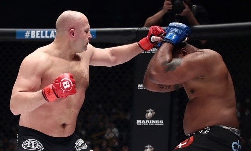 «Сумасшедшая история». Фёдор Емельяненко поставил дерзких критиков на место