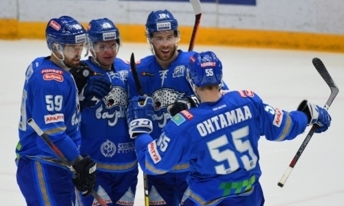 Круче лучшего бомбардира КХЛ. Форвард «Барыса» поражает эффективностью заброшенных шайб 