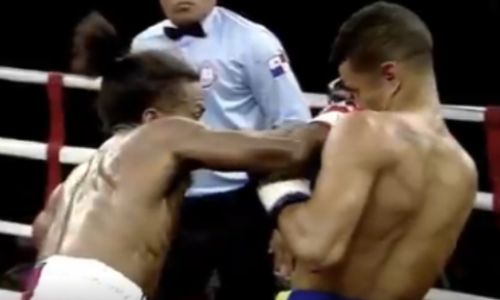 Кубинский боксер в первом раунде снес соперника с ринга и защитил титул. Видео